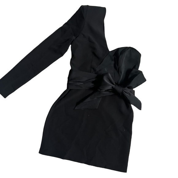 NBD / REVOLVE BLACK “MONSIEUR” ONE SLEEVE MINI DRESS WITH BOW SIZE XS - Picture 4 of 10